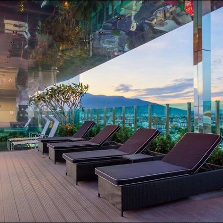 Luxury And Modern Condo In Central Chiang Mai - Astra Condo Bagian luar foto