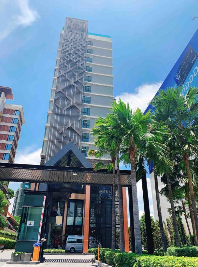 Luxury And Modern Condo In Central Chiang Mai - Astra Condo Bagian luar foto