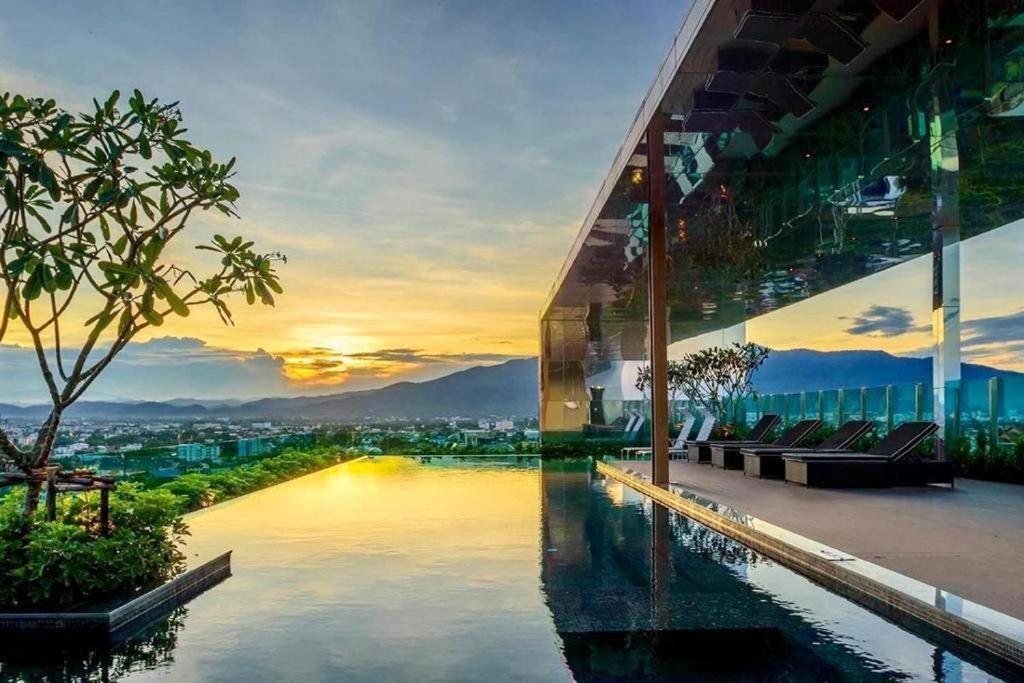 Luxury And Modern Condo In Central Chiang Mai - Astra Condo Bagian luar foto